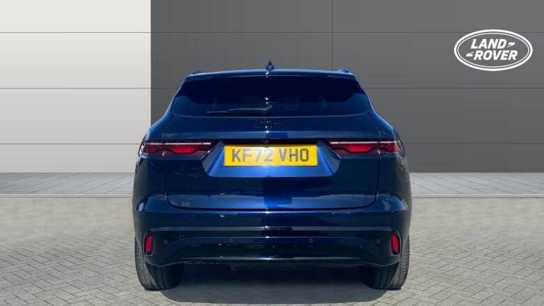 Jaguar F-Pace 2.0 D200 R-Dynamic Black 5dr Auto AWD Diesel Estate